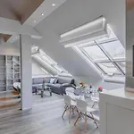 Luxury Apartment In Centre